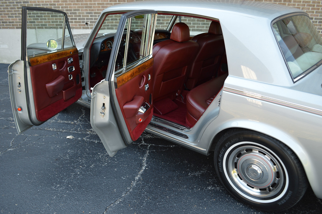 1976 Rolls-Royce Silver Shadow