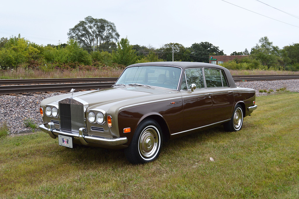 1973 Rolls-Royce Silver Shadow ("LWB")