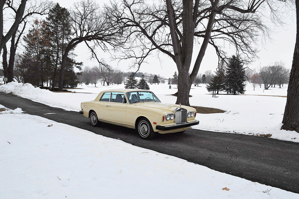 1974 Rolls-Royce Corniche ~ by HJ Mulliner Park-Ward