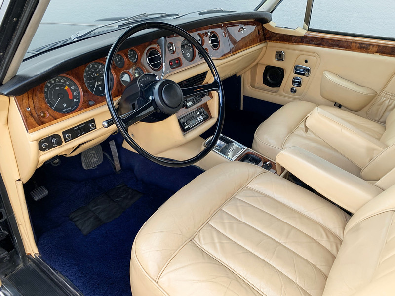 1975 Rolls-Royce Corniche ~ by HJ Mulliner Park-Ward