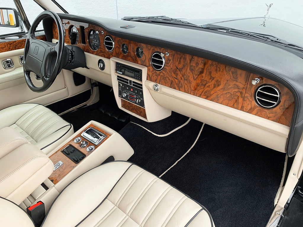 1995 Rolls-Royce Silver Dawn