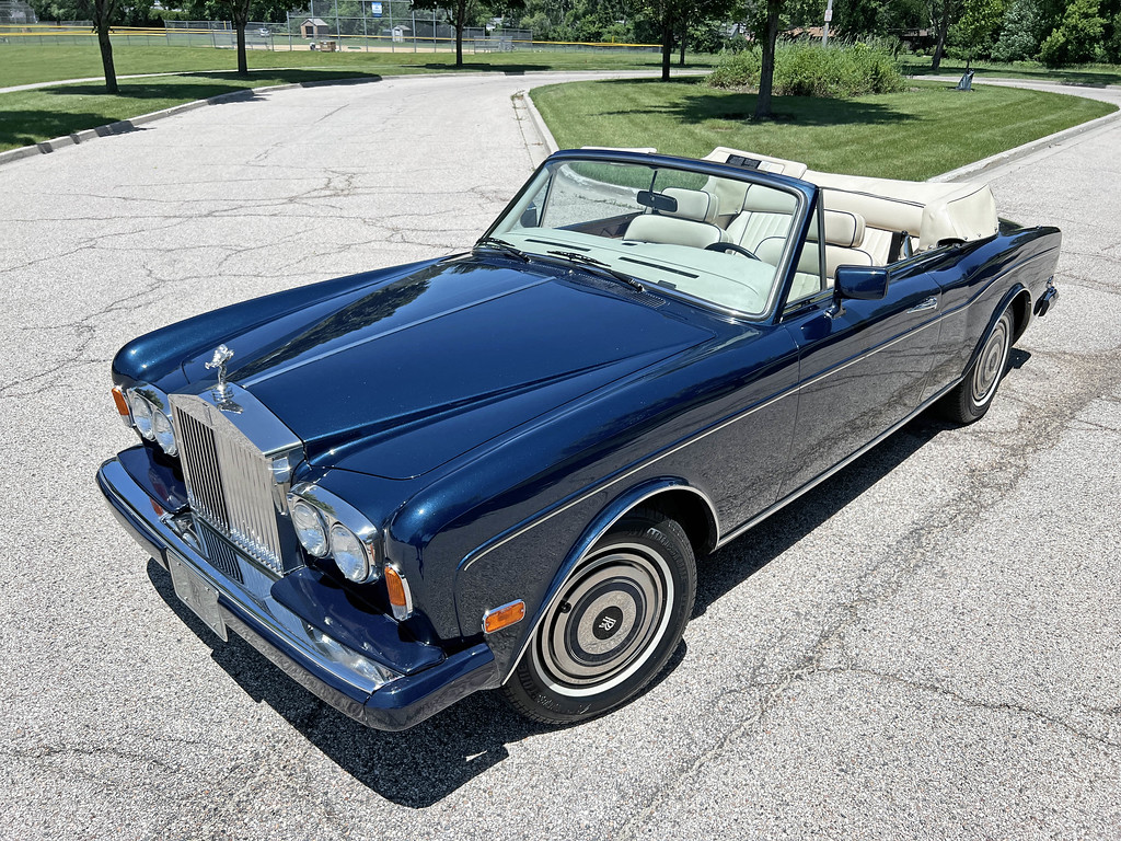 1986 Rolls-Royce Corniche II convertible