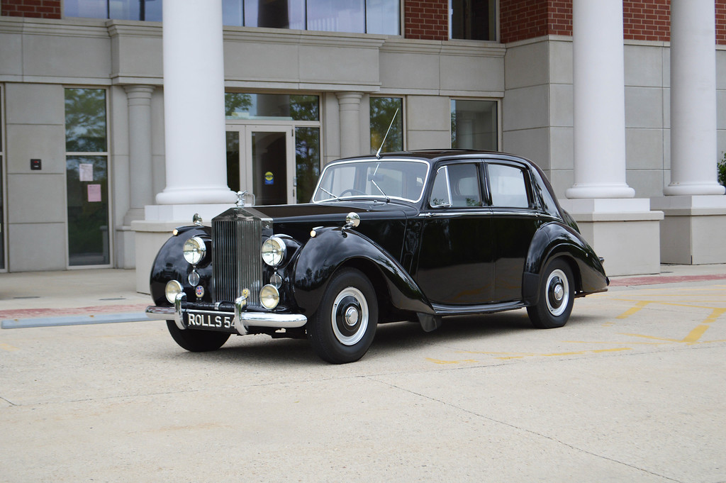 1954 Rolls-Royce Silver Dawn