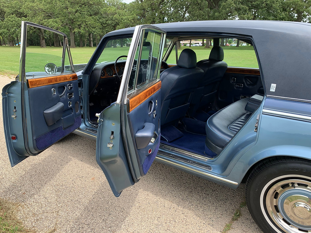 1975 Rolls-Royce Silver Shadow