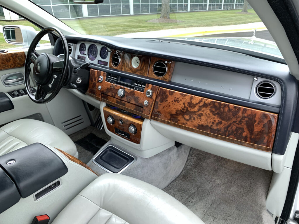 2004 Rolls-Royce Phantom