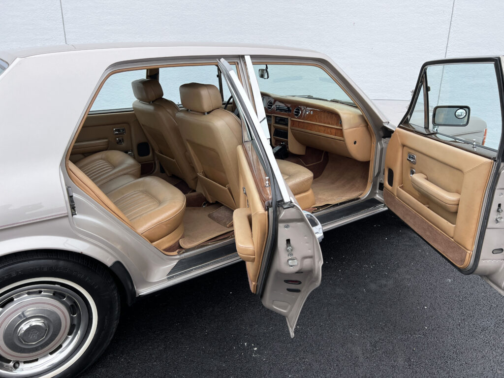 1982 Rolls-Royce Silver Spirit