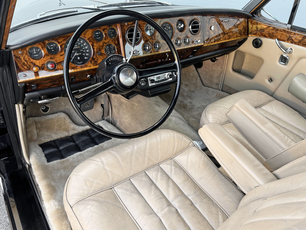 1967 Rolls-Royce Silver Shadow FHC (Corniche)