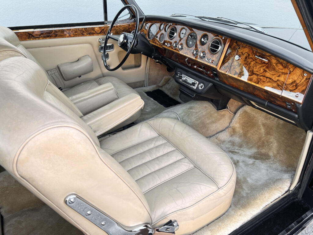 1967 Rolls-Royce Silver Shadow FHC (Corniche)