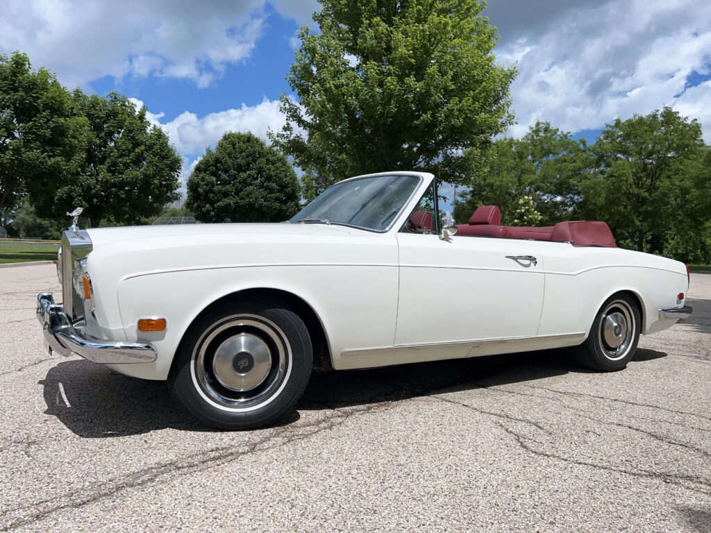 71 Rolls-Royce Corniche convertible