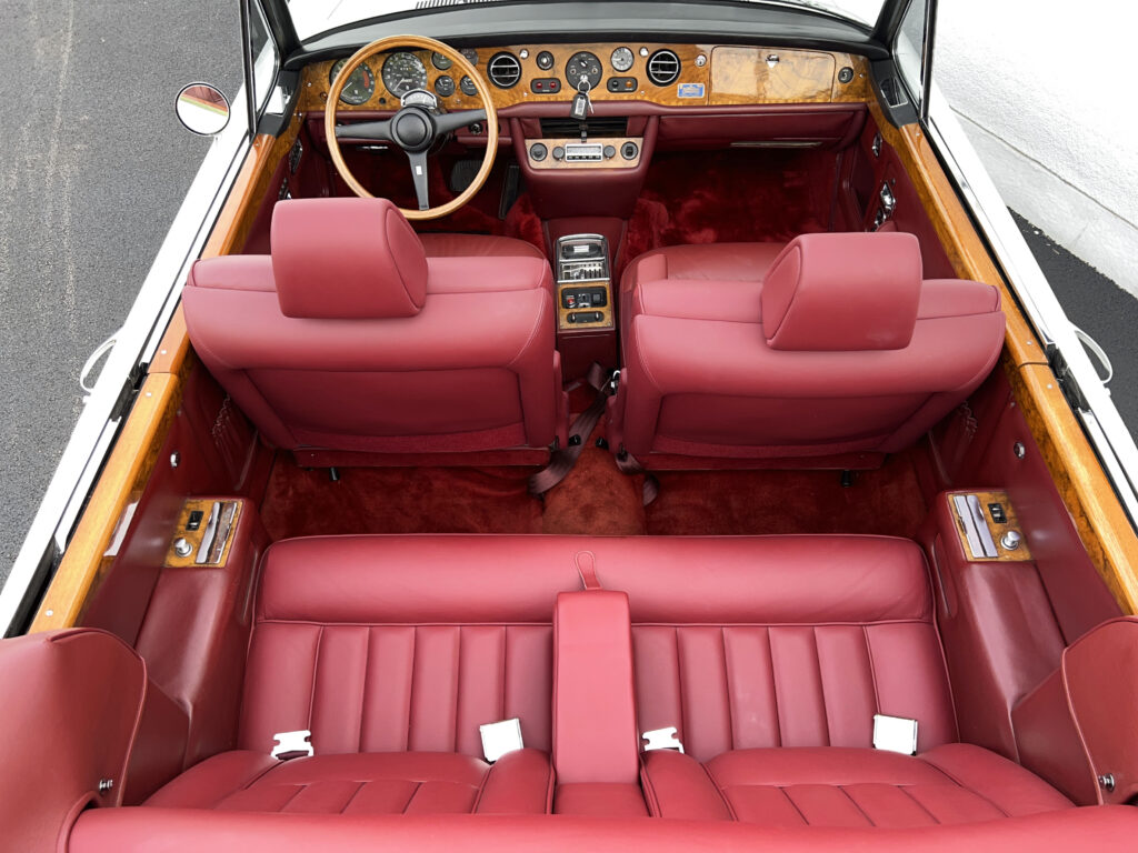 71 Rolls-Royce Corniche convertible