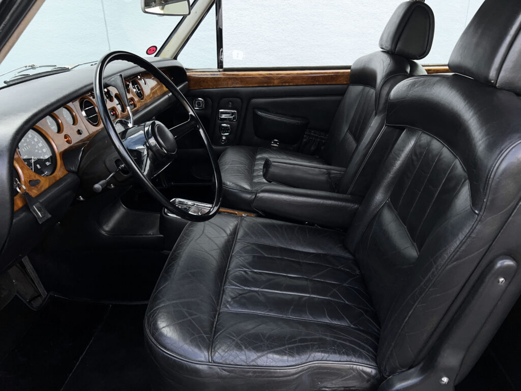 1970 Rolls-Royce FHC by HJ Mulliner PW