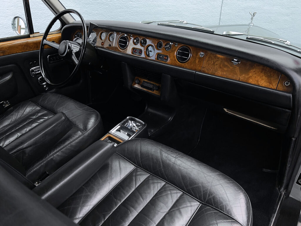 1970 Rolls-Royce FHC by HJ Mulliner PW