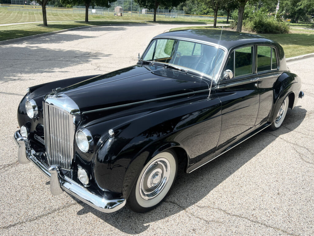 1958 Rolls-Royce Silver Cloud saloon