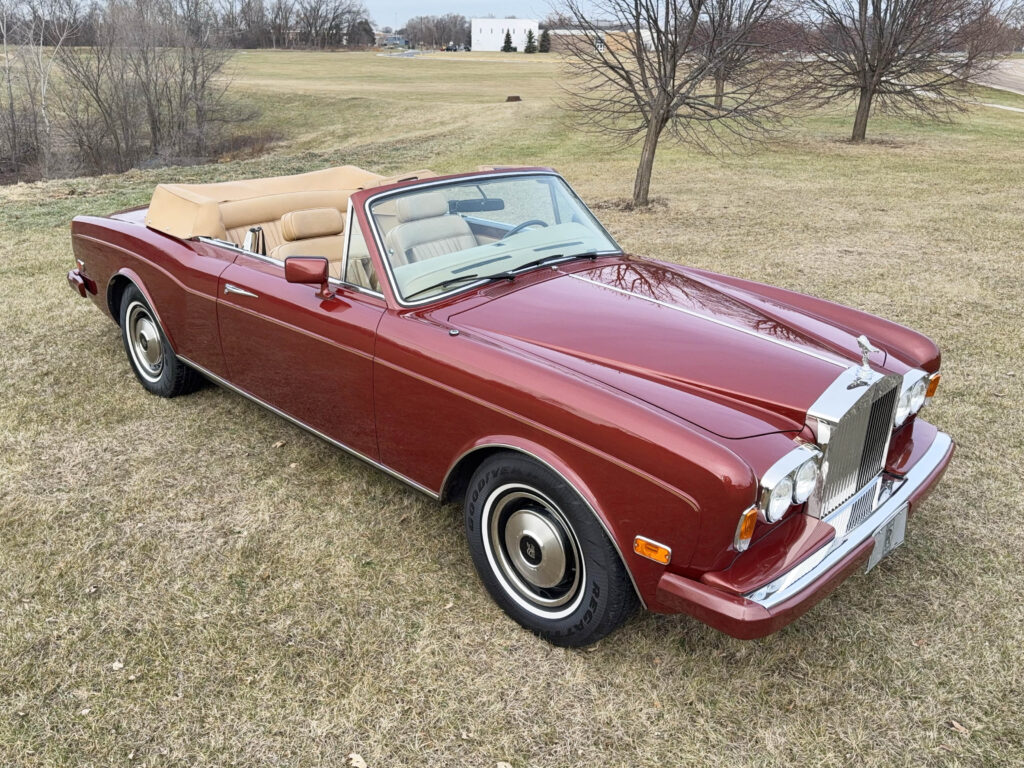 1985 Rolls-Royce Corniche convertible