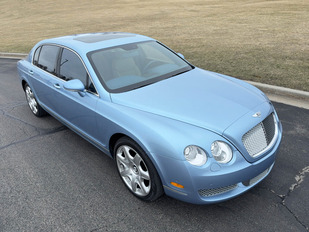 2006 Bentley Flying Spur ~ 8,700 miles!