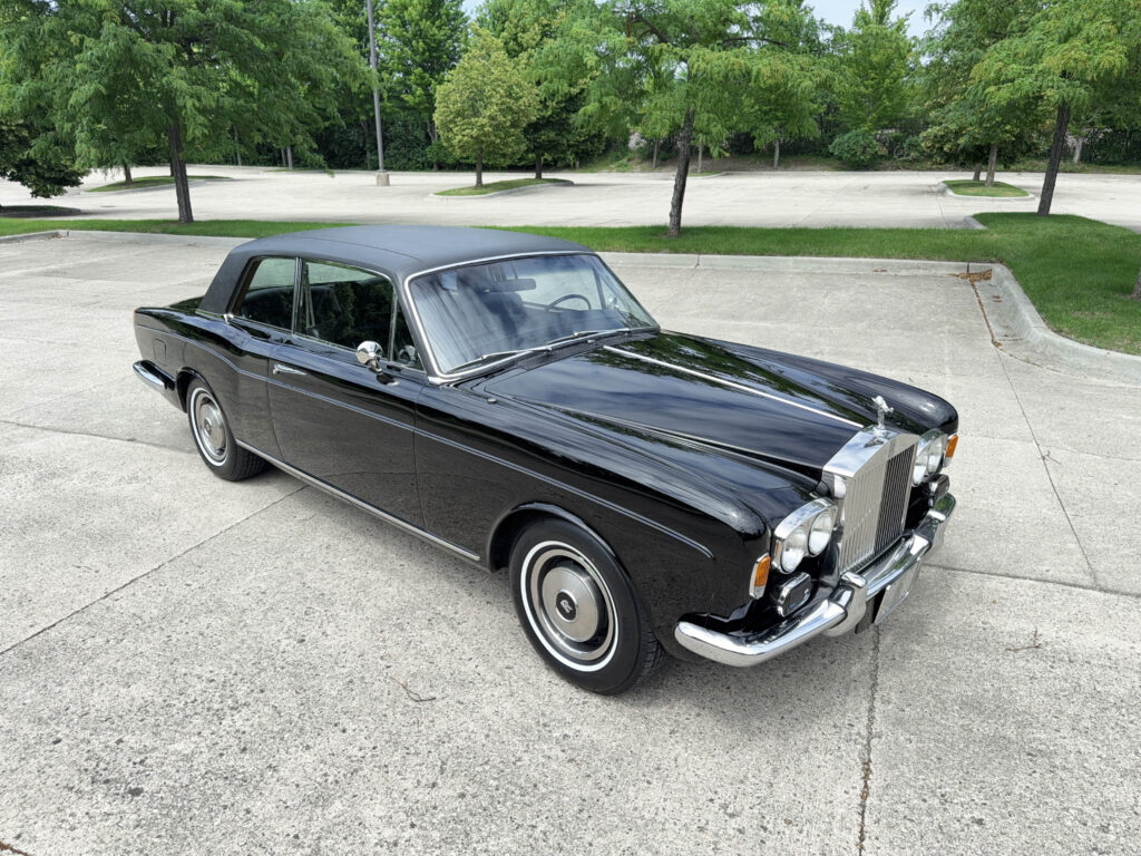 1975 Rolls-Royce Corniche Fixed head Coupe ("FHC")