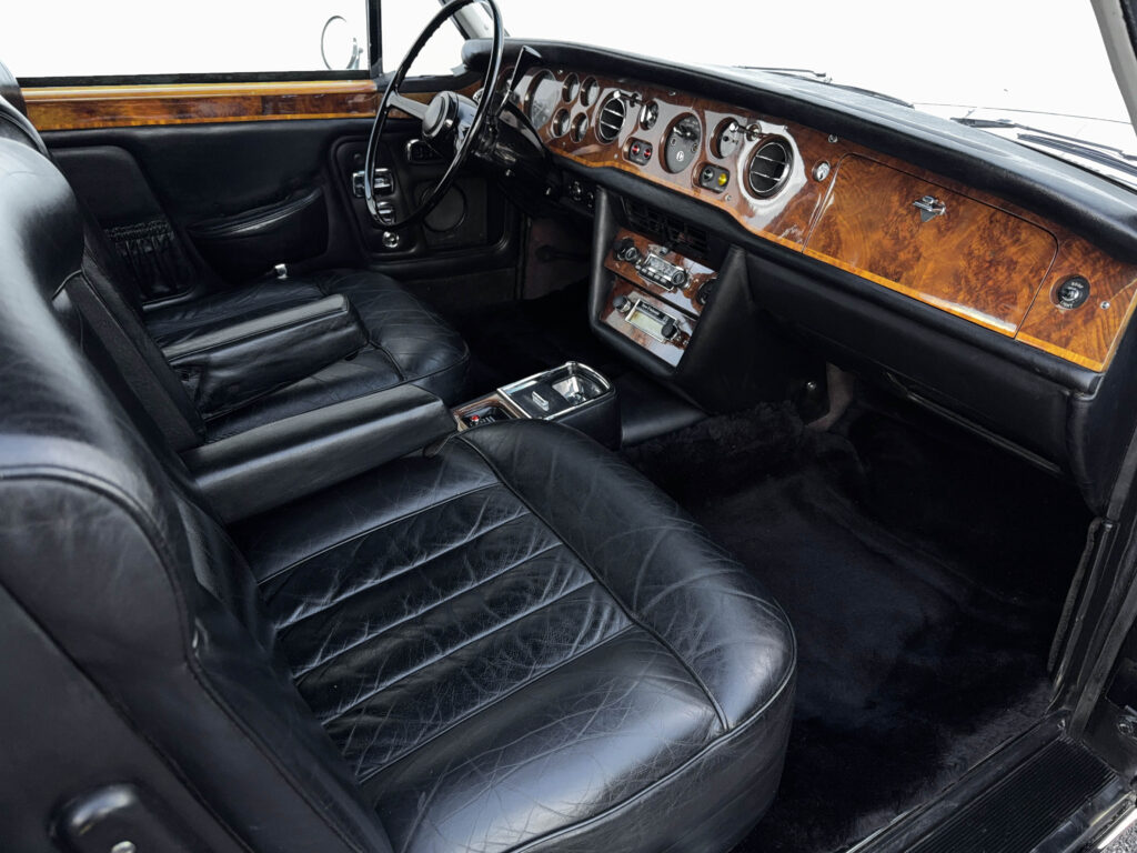 1975 Rolls-Royce Corniche Fixed head Coupe ("FHC")